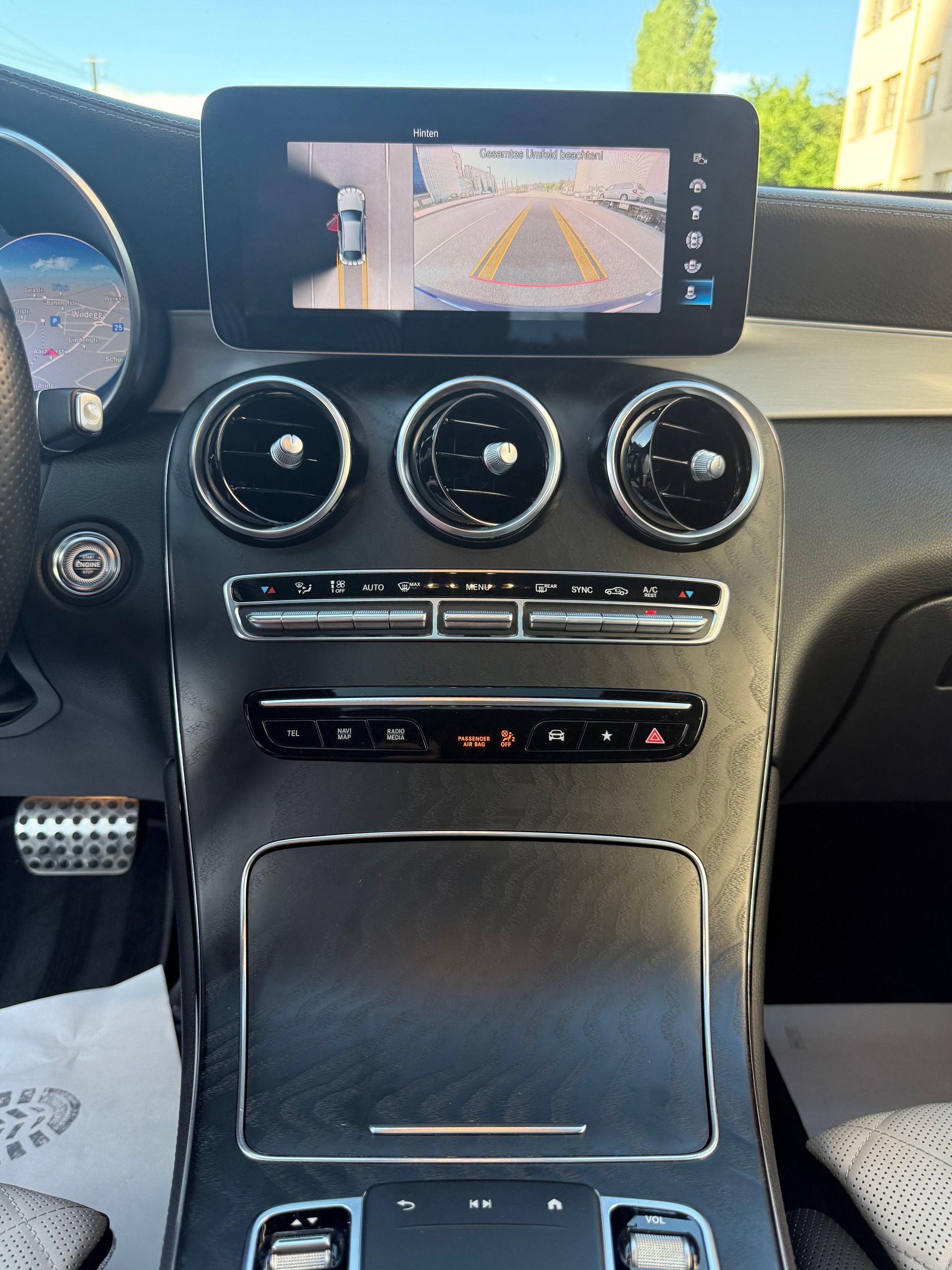 MERCEDES-BENZ GLC Coupé 300 AMG Line 4Matic 9G-Tronic-image-7