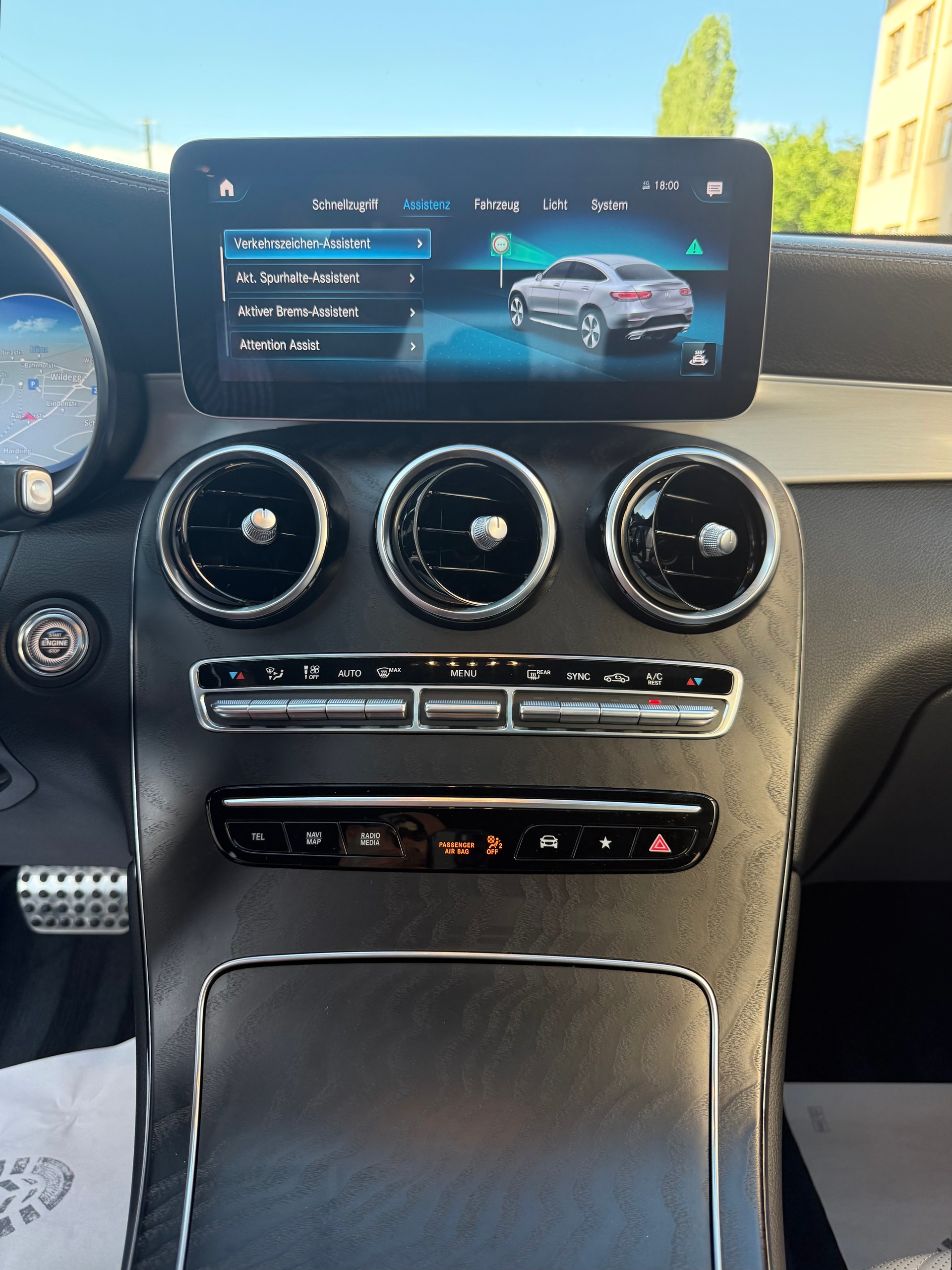 MERCEDES-BENZ GLC Coupé 300 AMG Line 4Matic 9G-Tronic-image-8