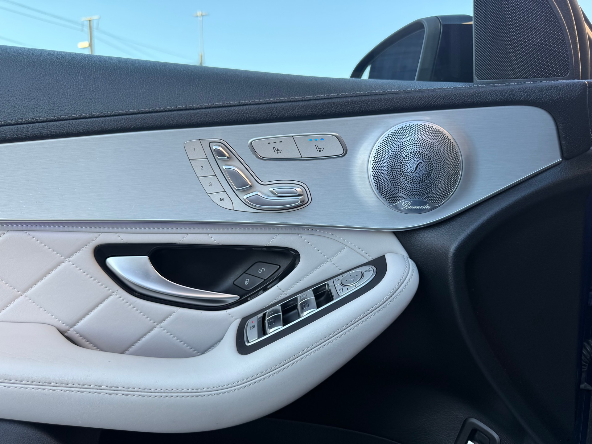 MERCEDES-BENZ GLC Coupé 300 AMG Line 4Matic 9G-Tronic-image-12