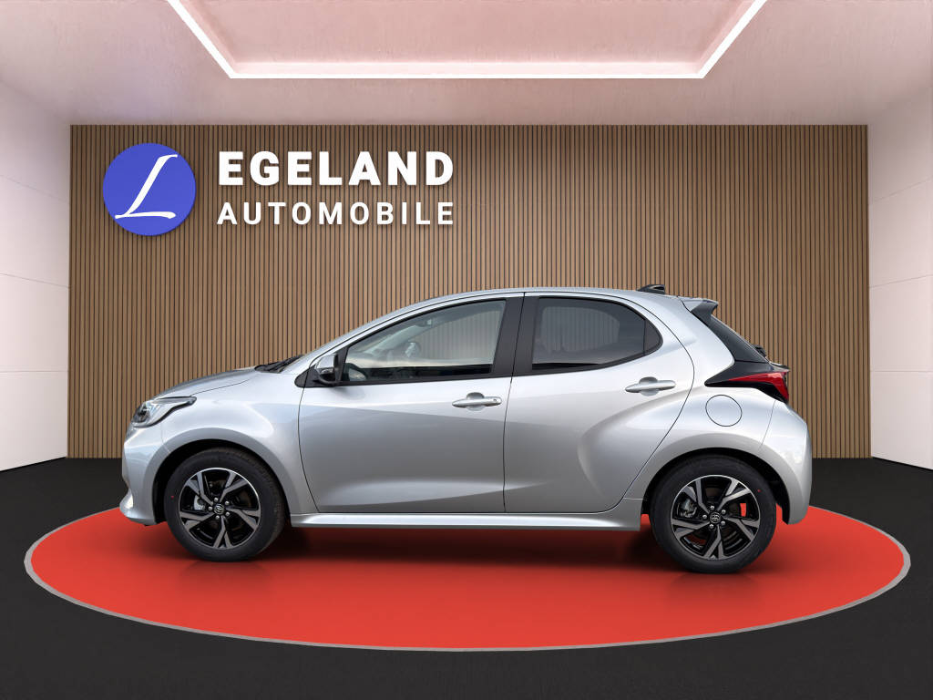 TOYOTA Yaris 1.5 VVT-i HSD Comfort Sport-image-6