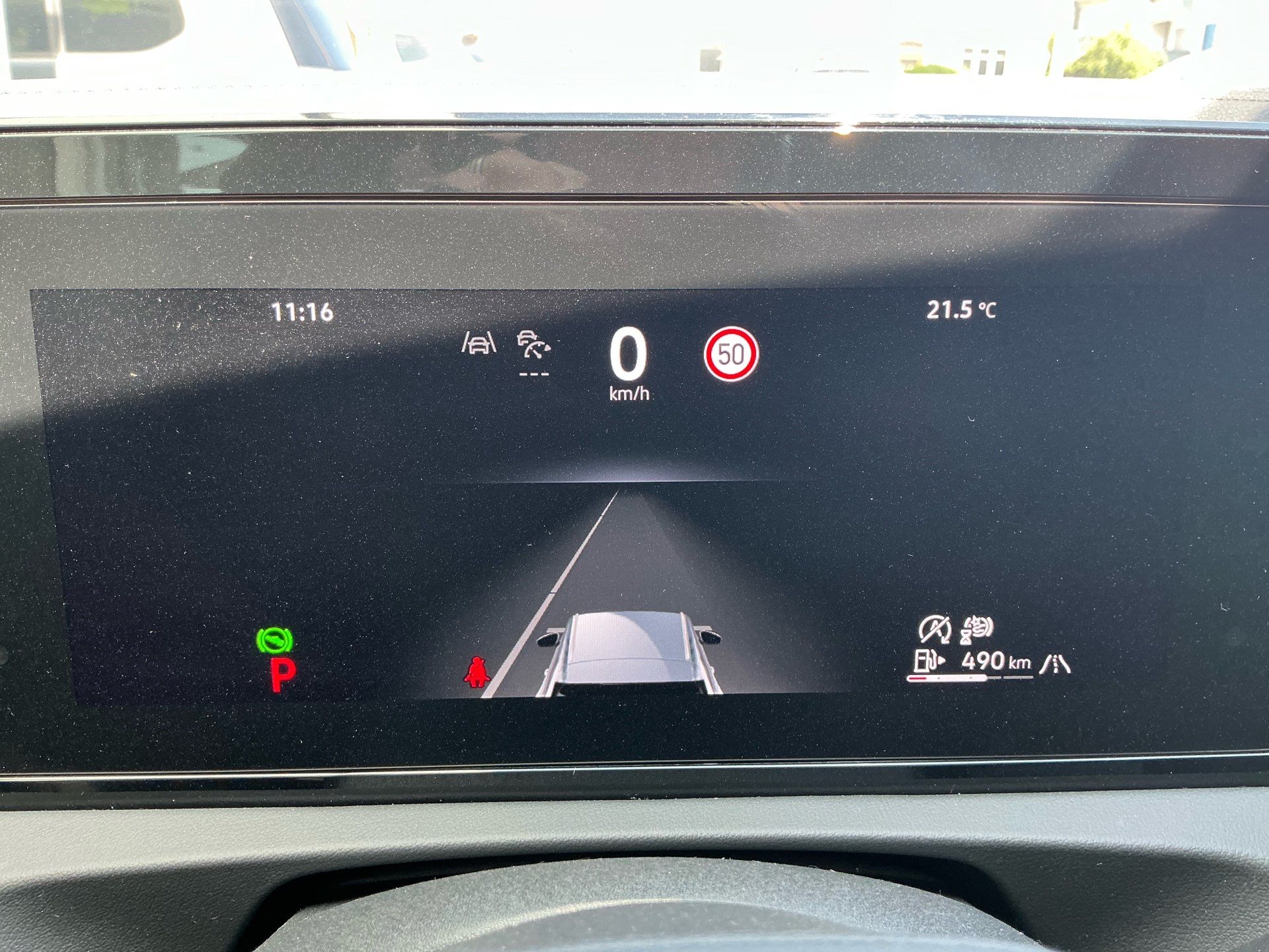 VW Tiguan 2.0 TSI 265 PS 4Motion R-Line *** PANORAMADACH & ANHÄNGERKUPPLUNG ***-image-11
