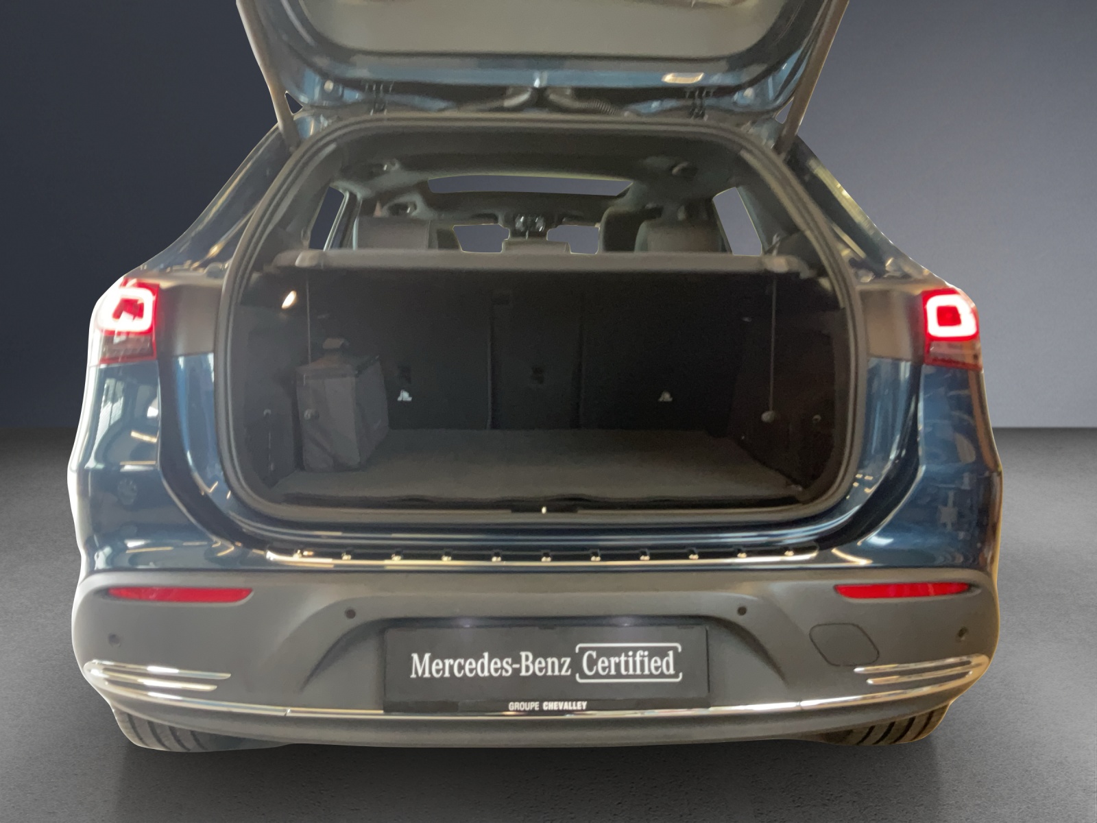 Image MERCEDES-BENZ EQA-300 EQA 300 4Matic