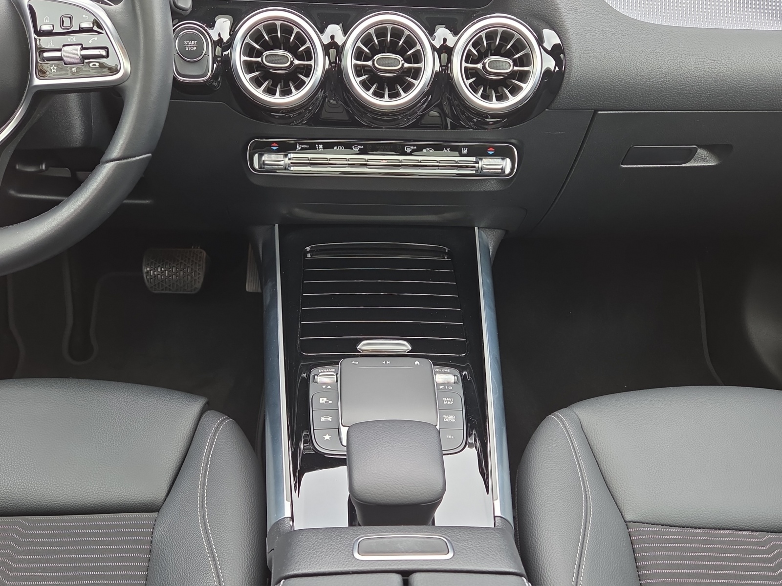Image MERCEDES-BENZ EQA-300 EQA 300 4Matic