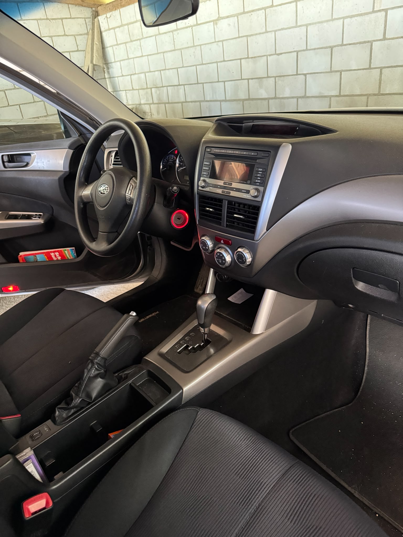 SUBARU 2.0 X Advantage-image-3