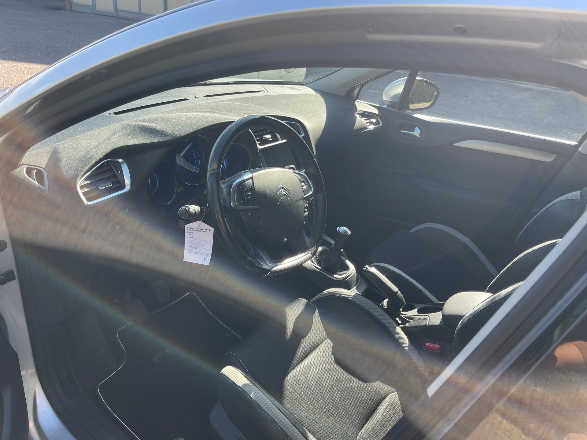 CITROEN C4 Berline 1.6 VTi Séduction-image-8