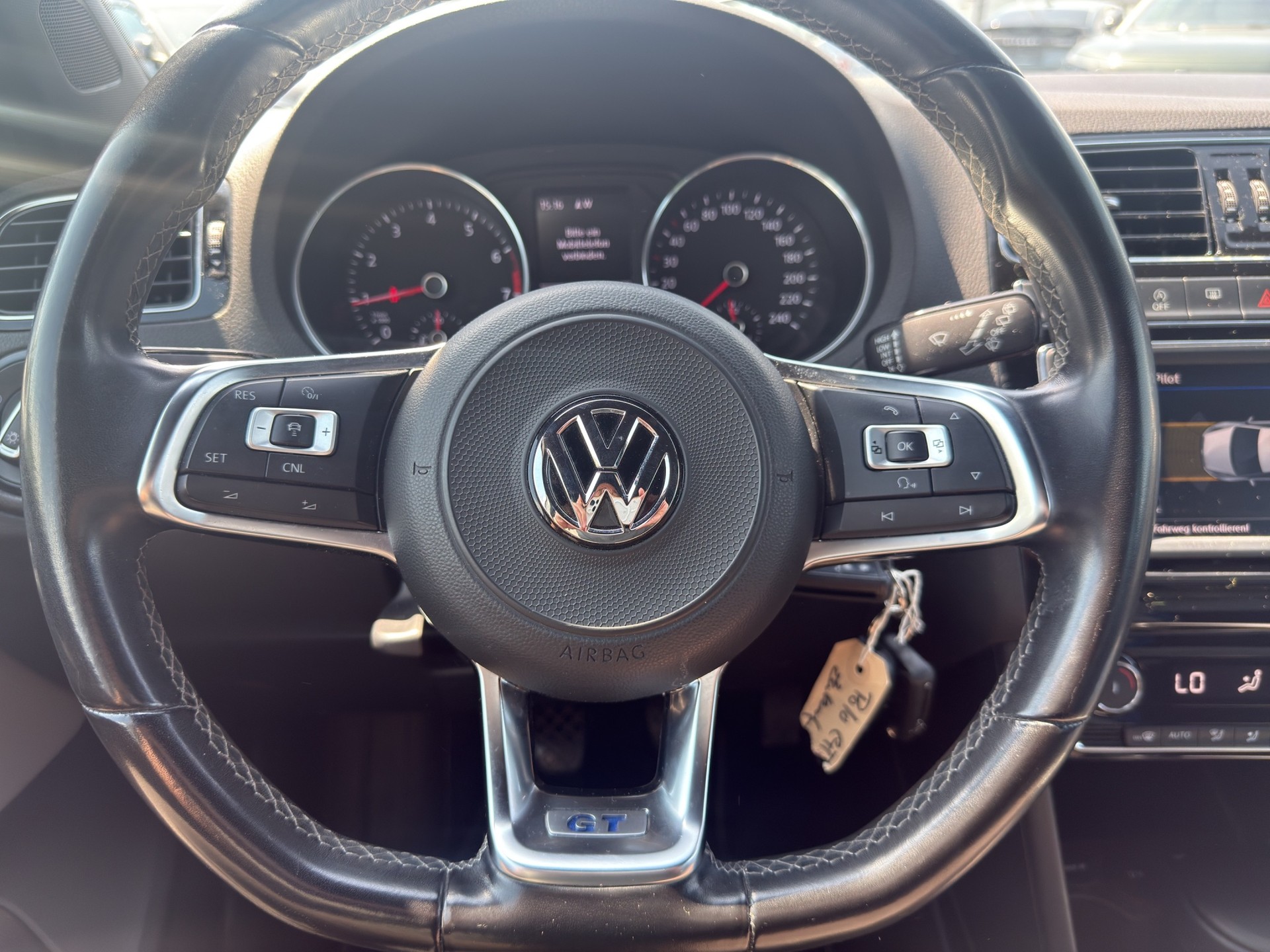 VW Polo 1.4 TSI BlueGT-image-12