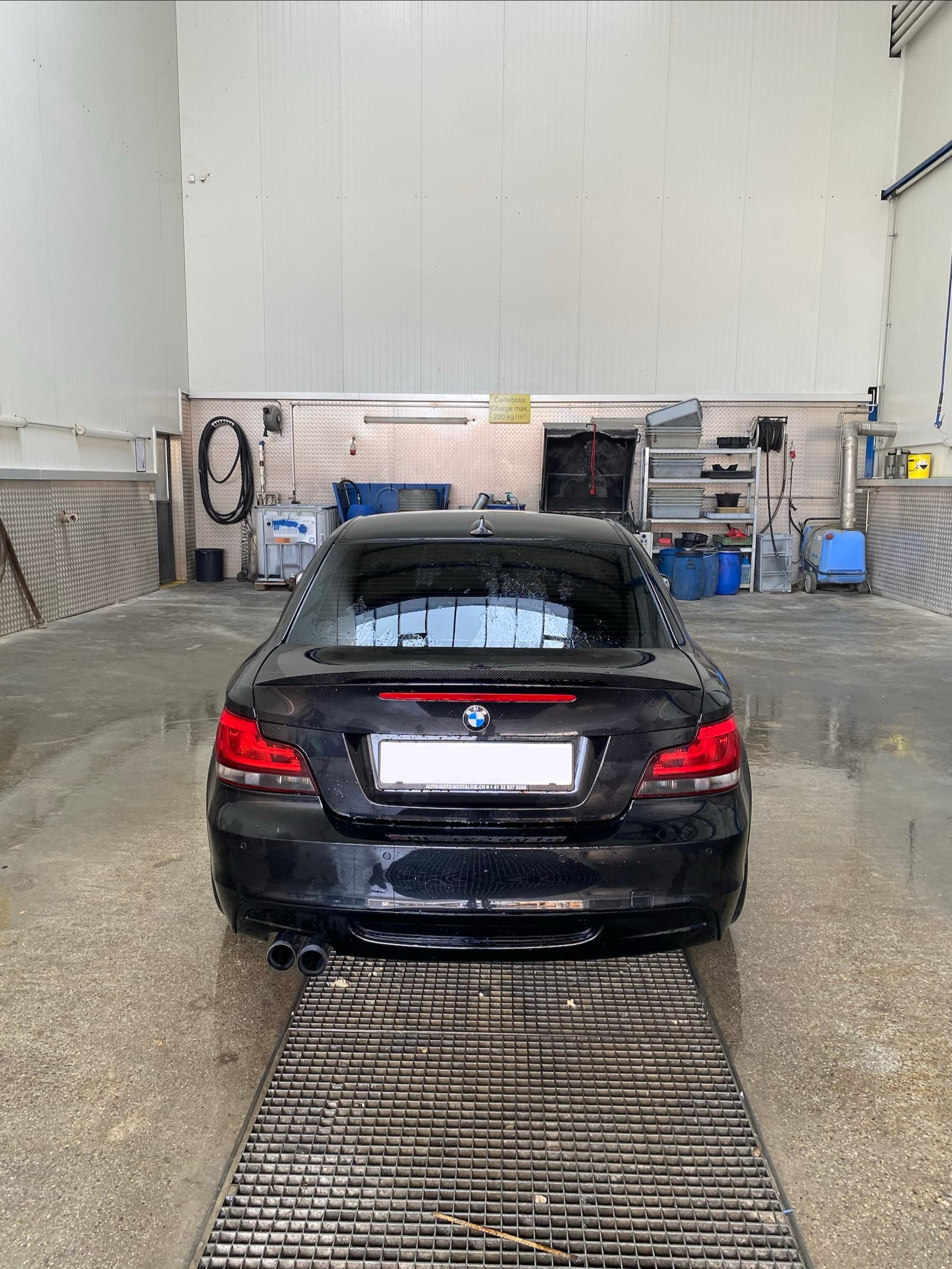 BMW 135i-image-2