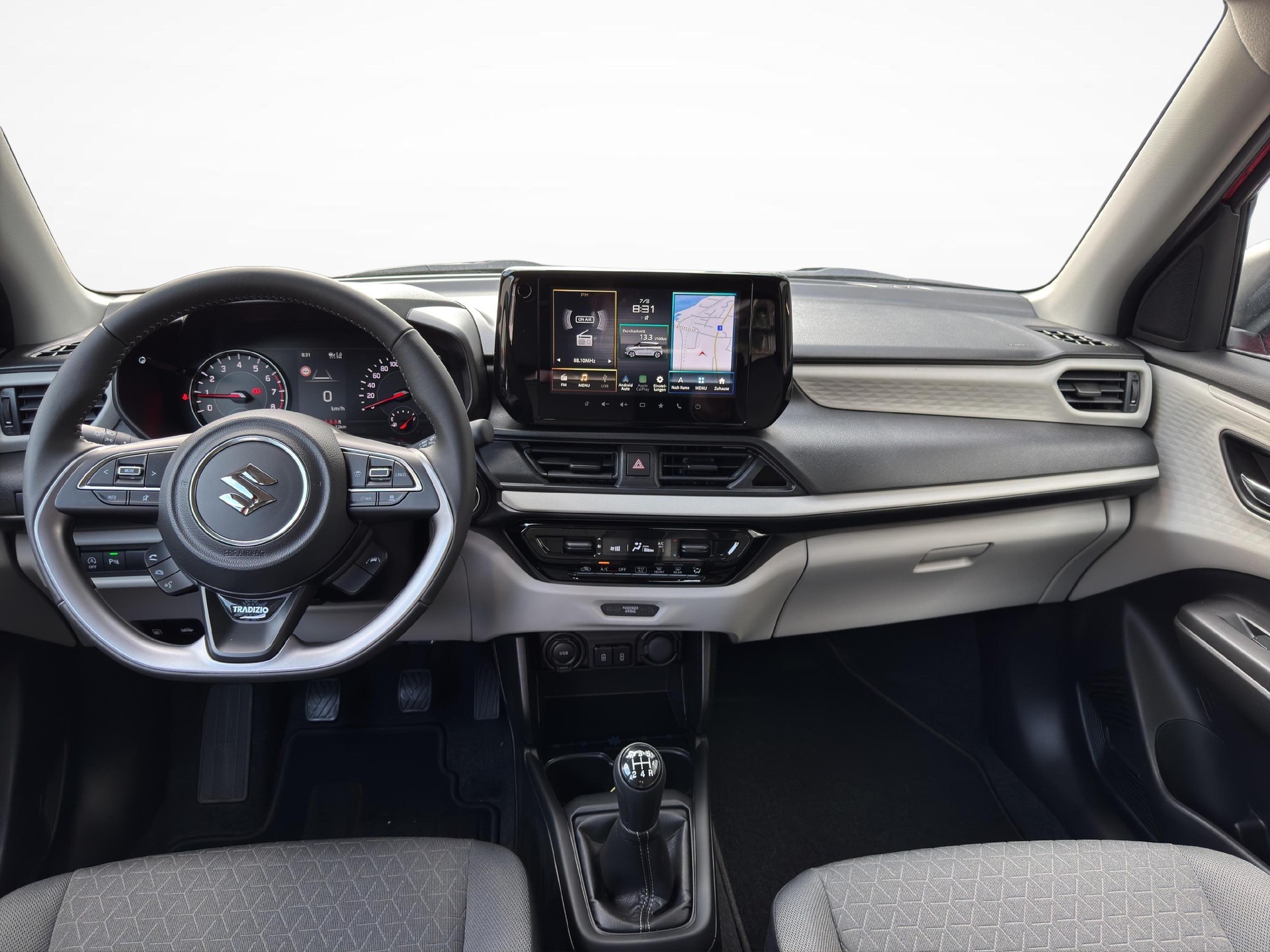 SUZUKI Swift 1.2 Tradizio Hybrid 4x4-image-5