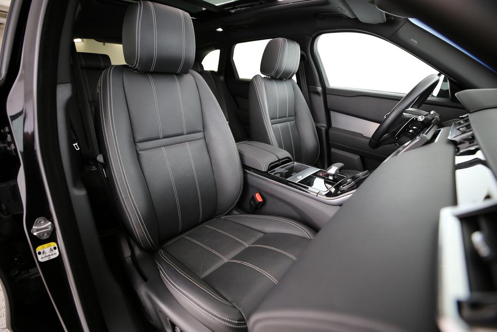LAND ROVER Range Rover Velar 2.0 T R-Dynamic S-image-11