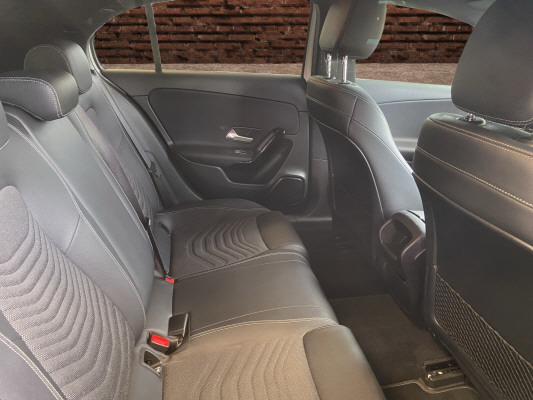 MERCEDES-BENZ A 160 Style-image-11