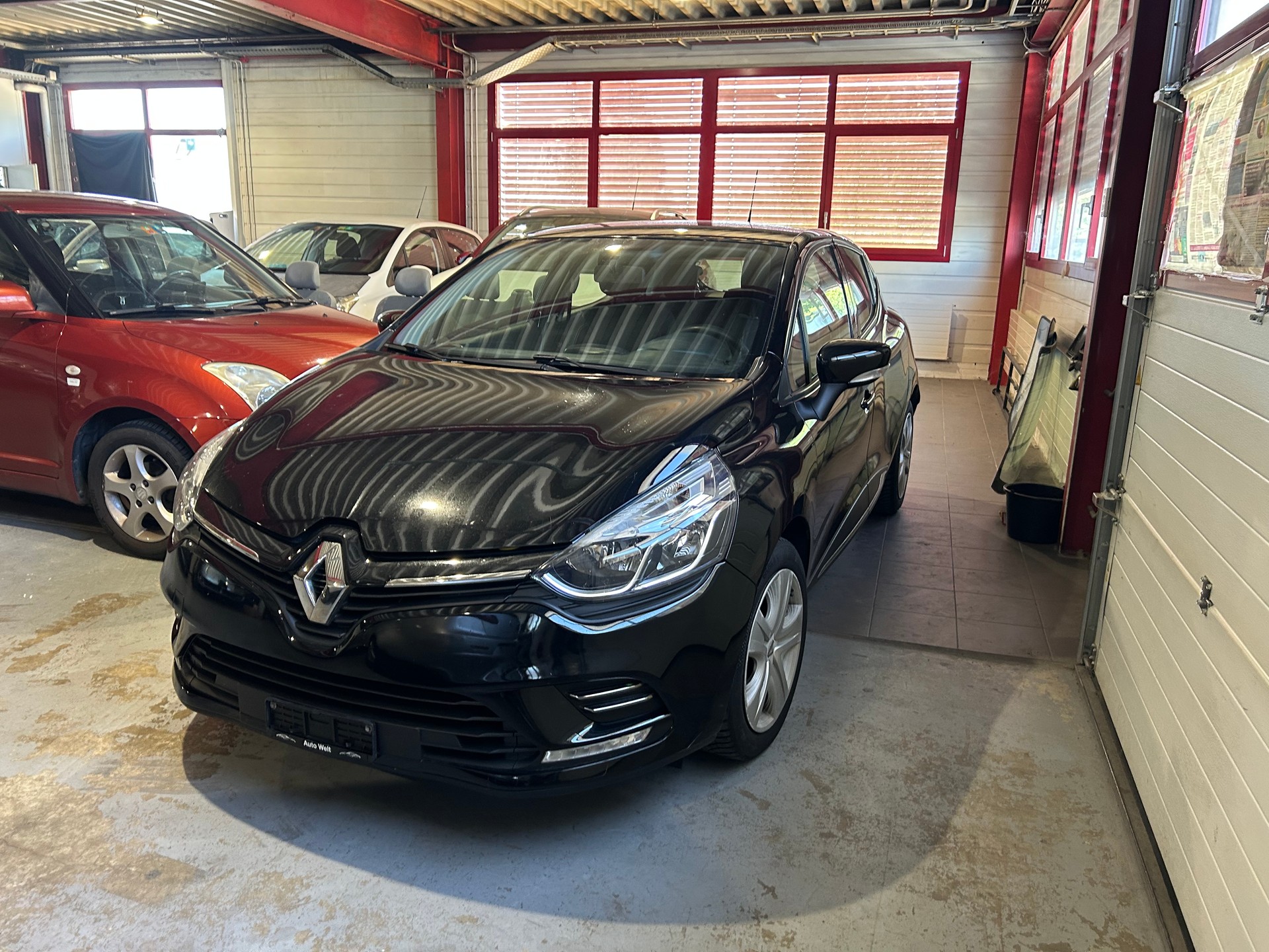 RENAULT Clio 0.9 12V Business Line-image-0