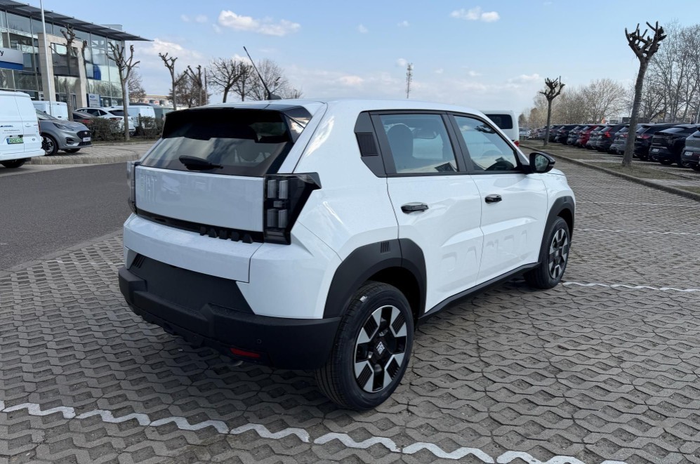 FIAT Grande Panda 1.2 Icon-showroom-element-3