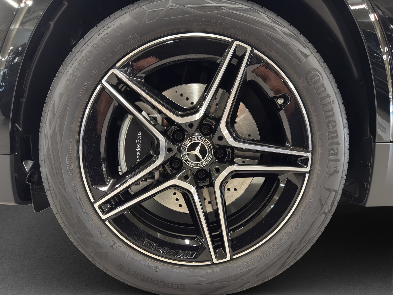 MERCEDES-BENZ GLA 220 4M-image-20