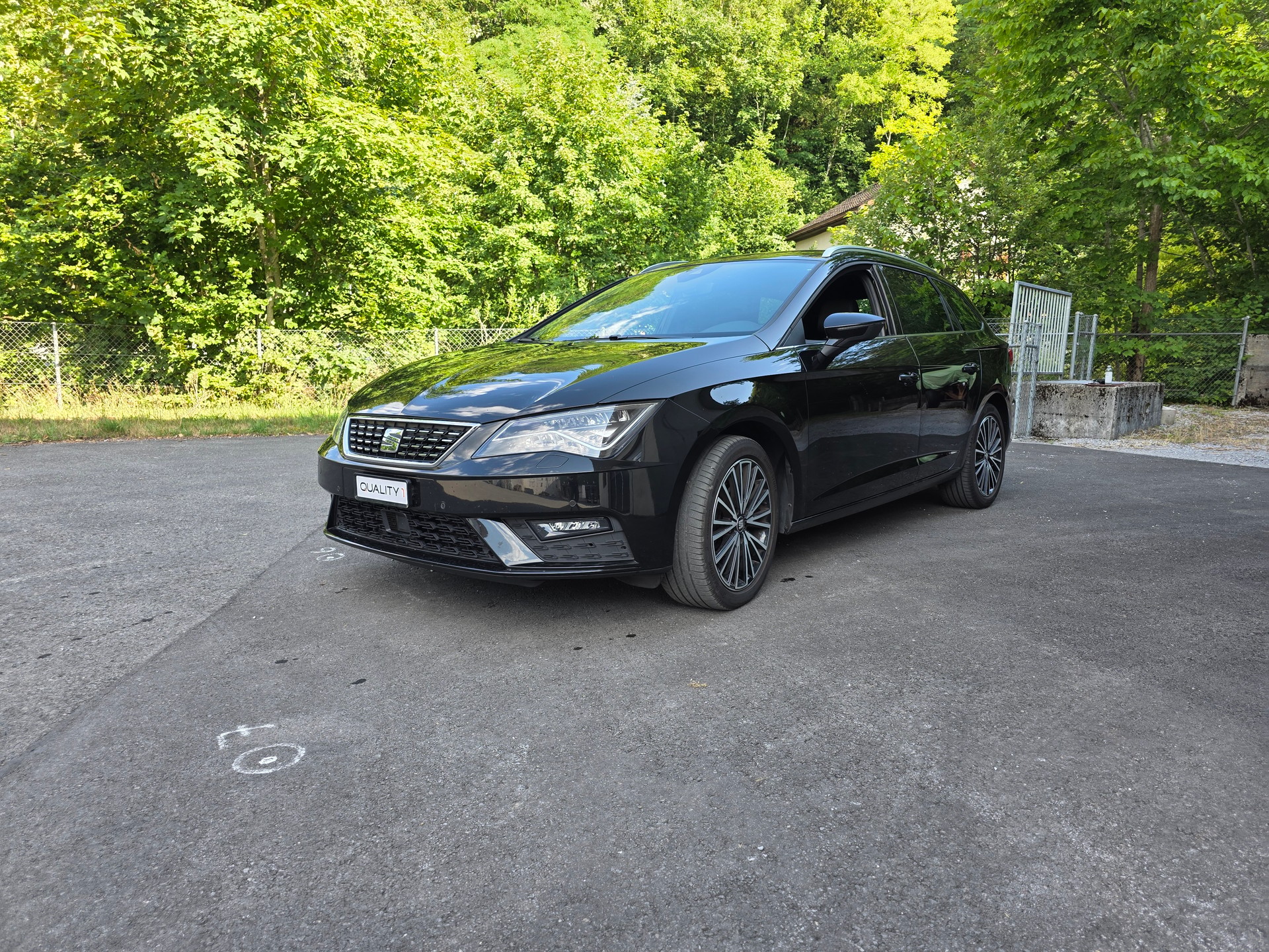 SEAT Leon ST 2.0 TDI CR Xcellence 4Drive DSG-image-4