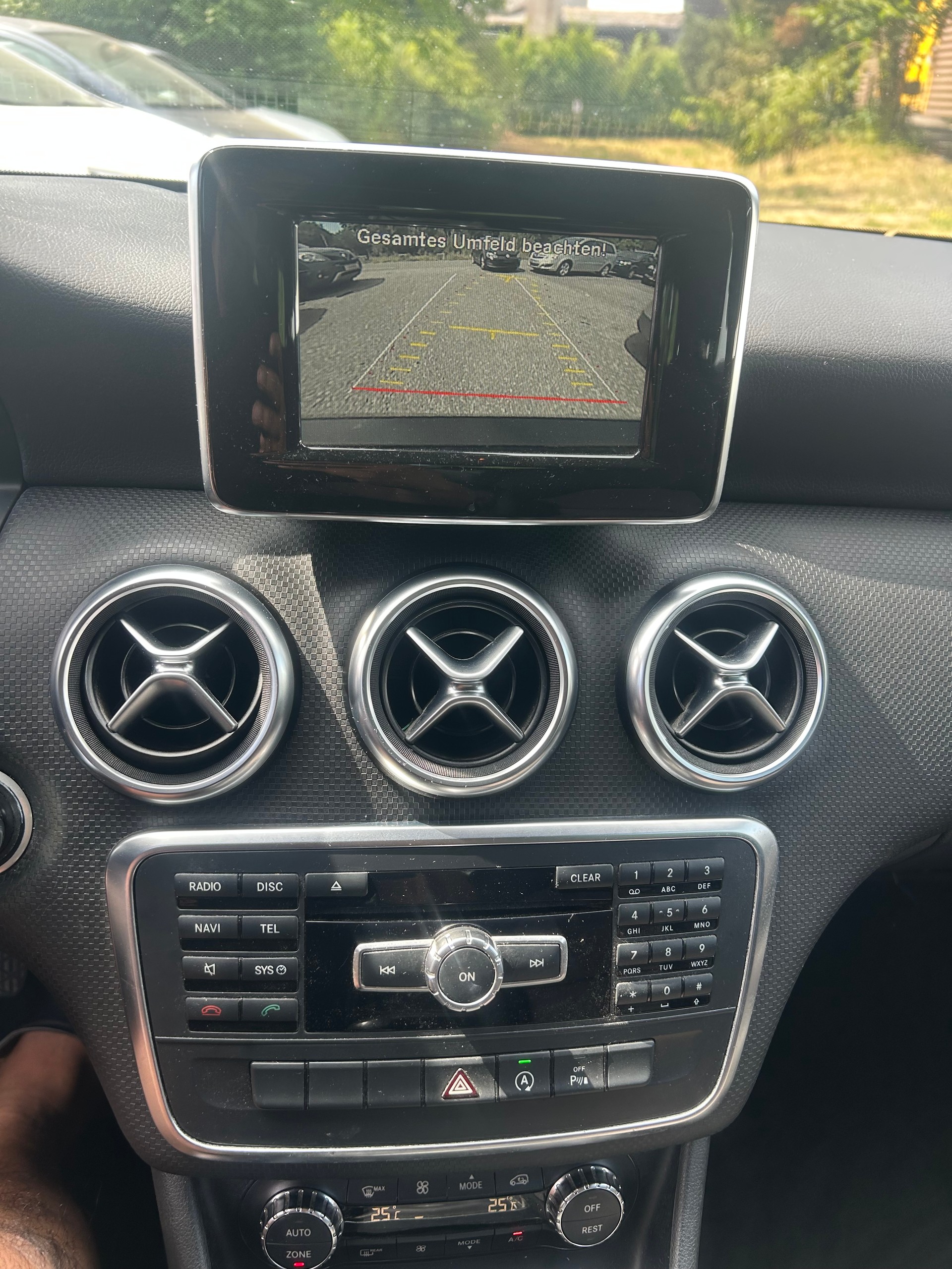 MERCEDES-BENZ A 200 Night Star-image-9