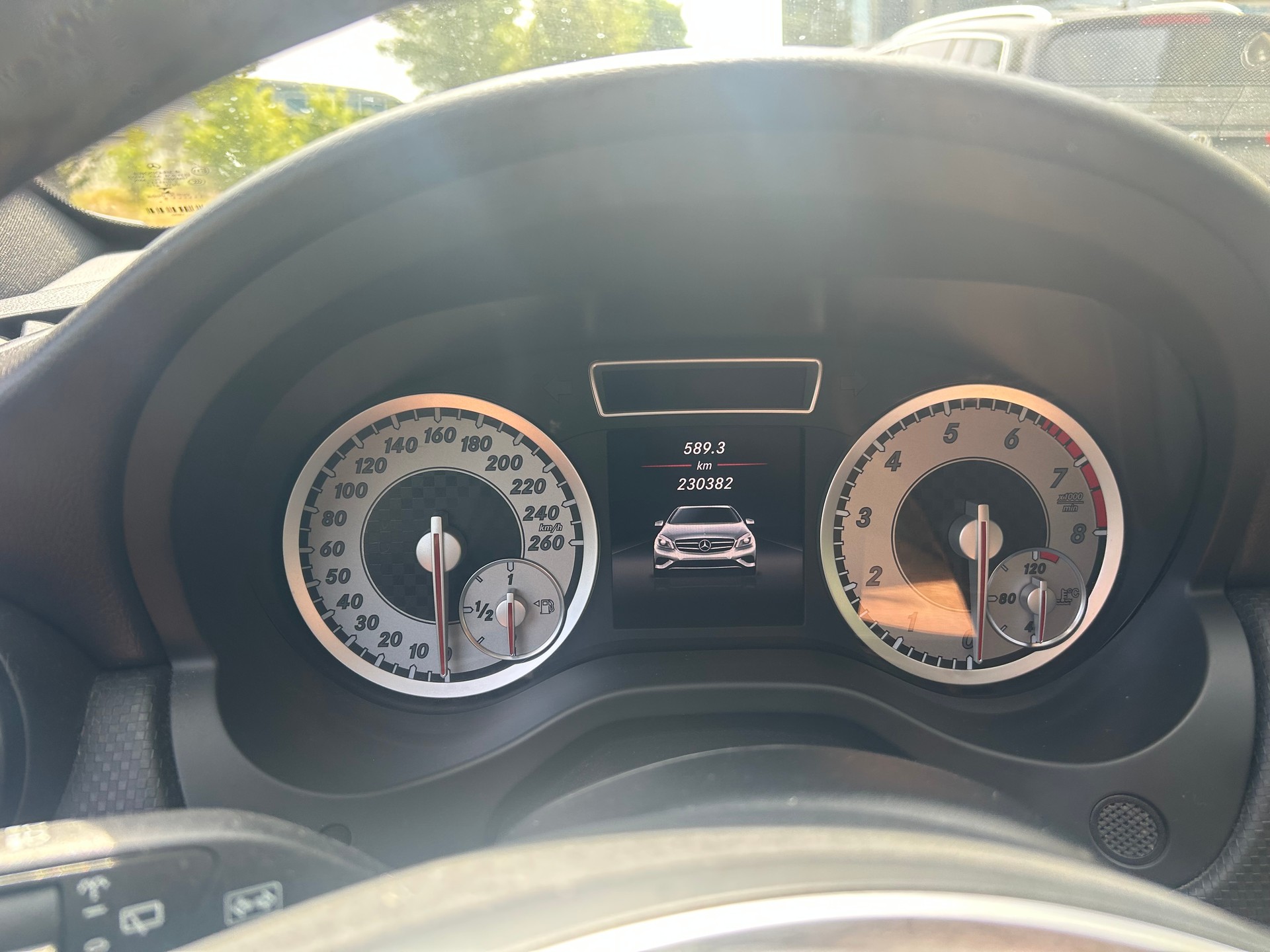 MERCEDES-BENZ A 200 Night Star-image-8