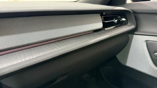 POLESTAR 2 Long Range Dual Motor-image-14