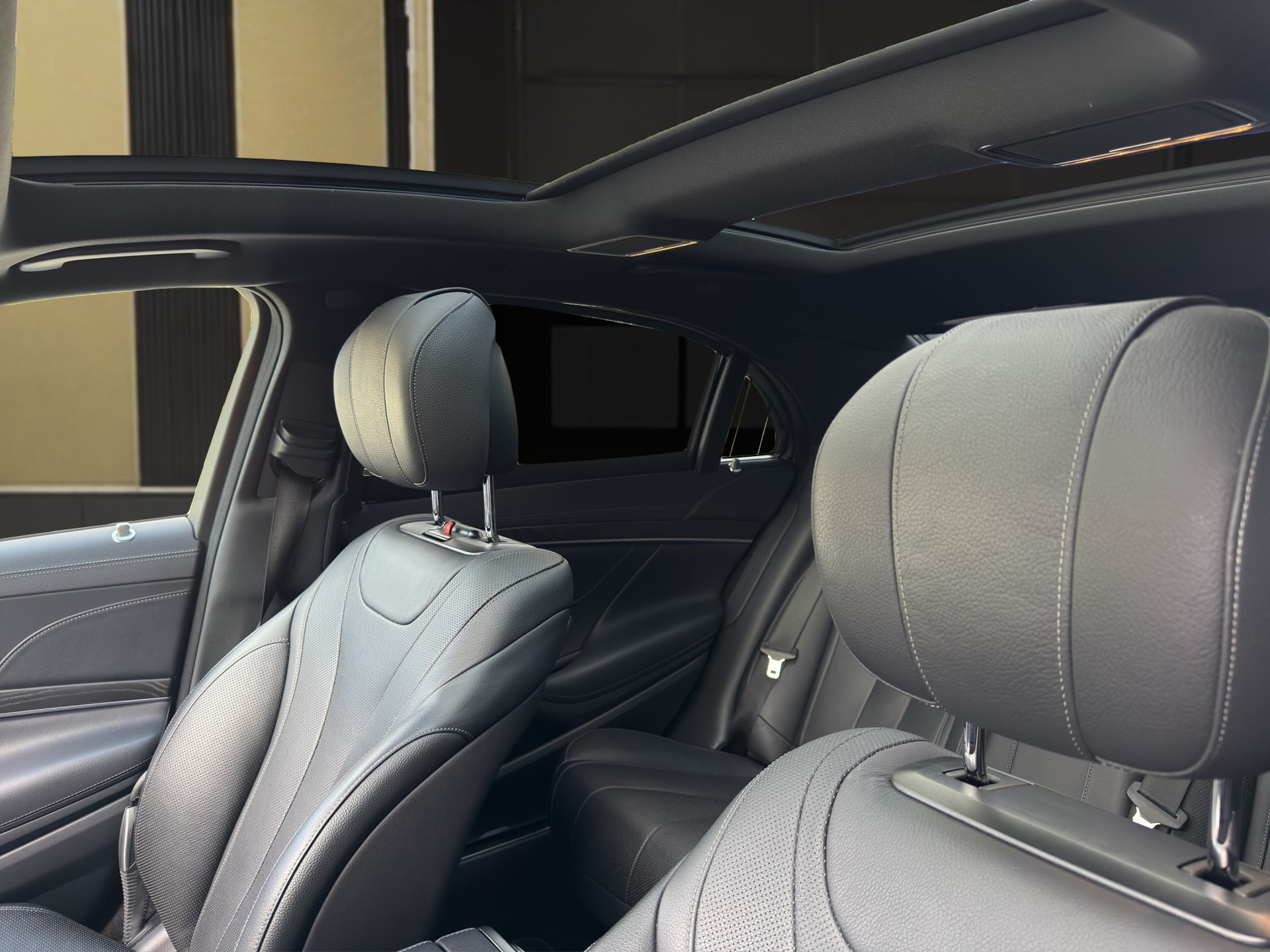 MERCEDES-BENZ S 350 d 4matic lang-image-9