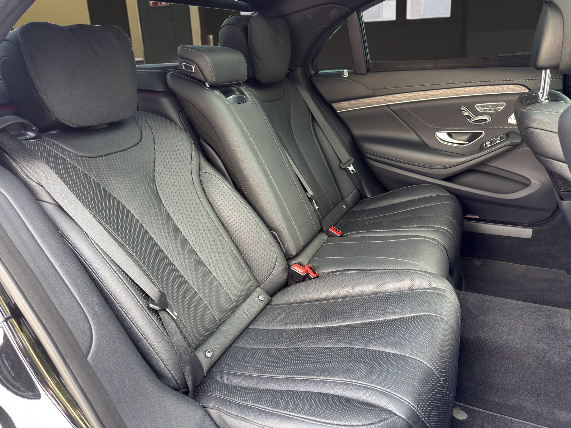 MERCEDES-BENZ S 350 d 4matic lang-image-13