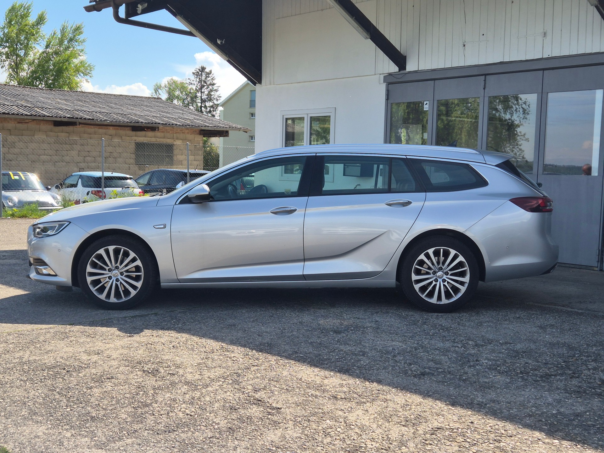 OPEL Insignia 2.0 BiDTI Sports Tourer Excellence 4WD Auto-image-7