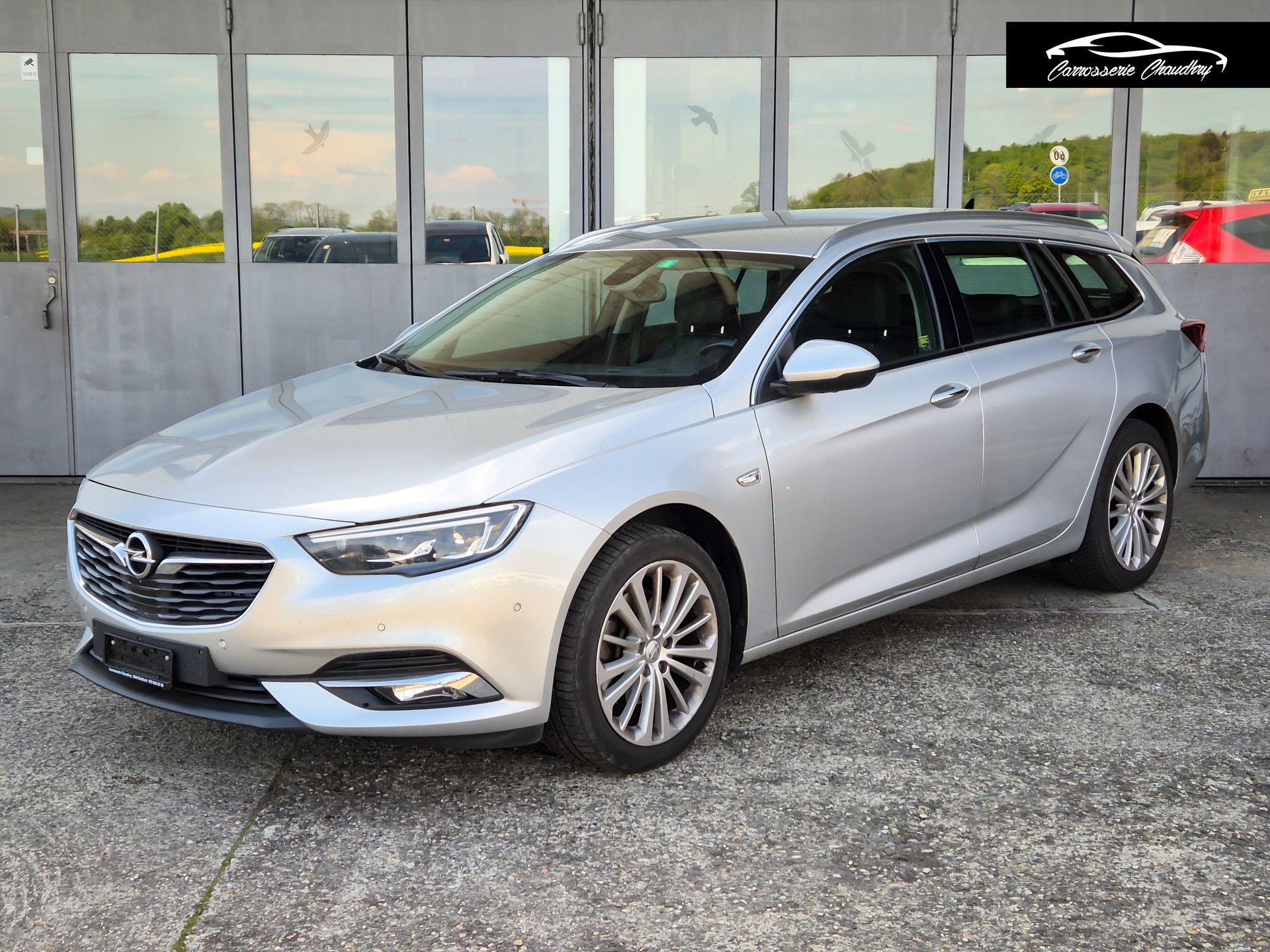 OPEL Insignia 2.0 BiDTI Sports Tourer Excellence 4WD Auto-image-0