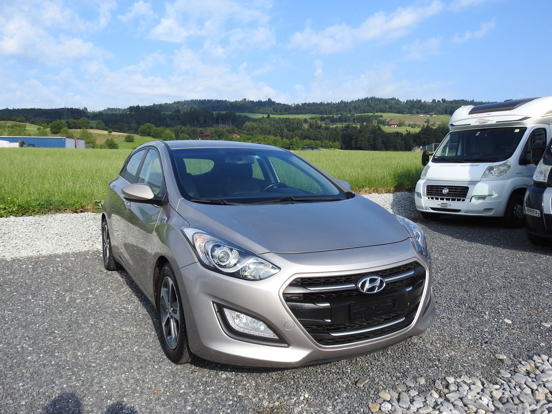 HYUNDAI i30 1.6 GDI Amplia Automatic DCT-image-7