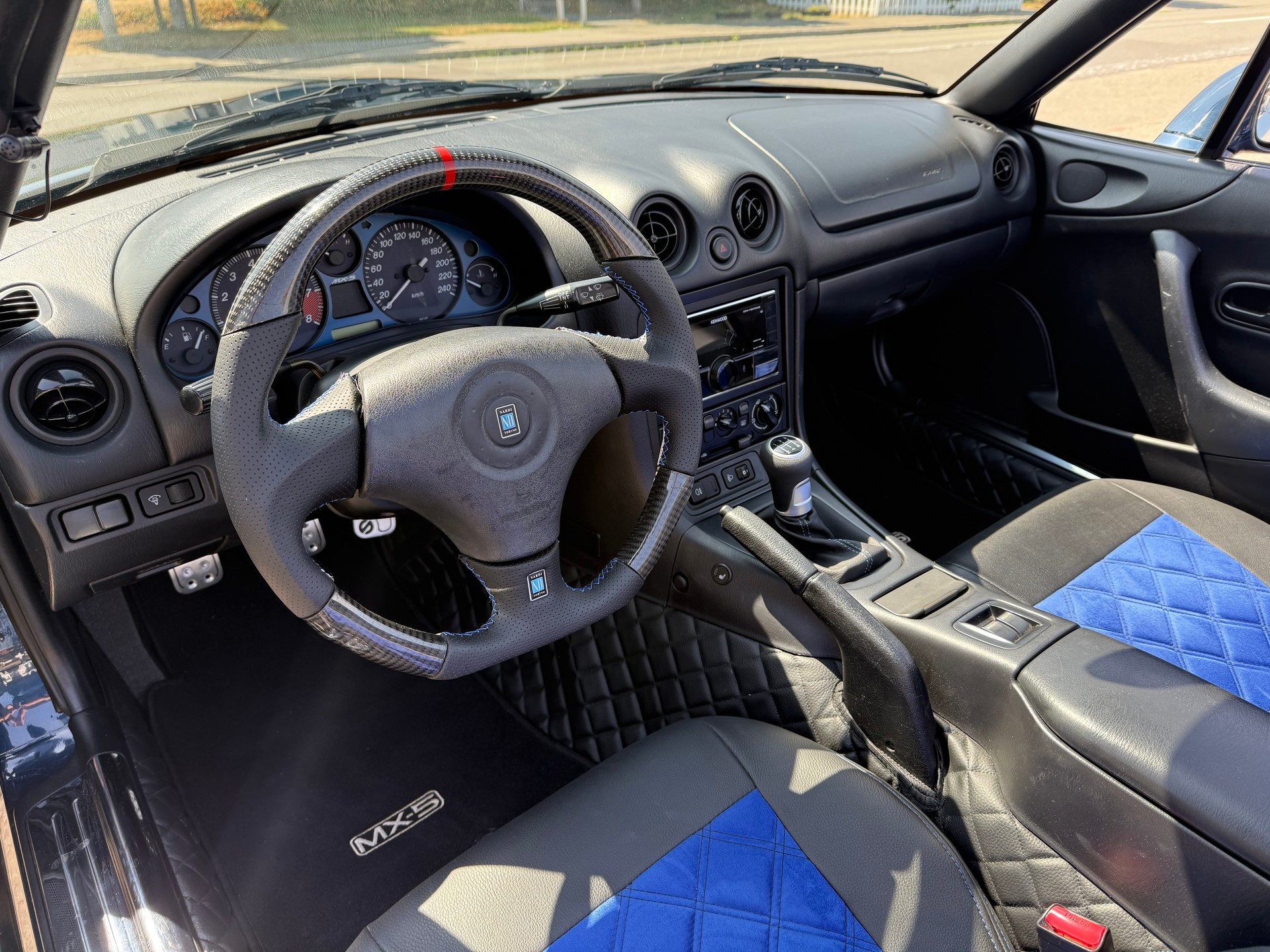 MAZDA MX-5 1.6i-16 Youngster-image-6