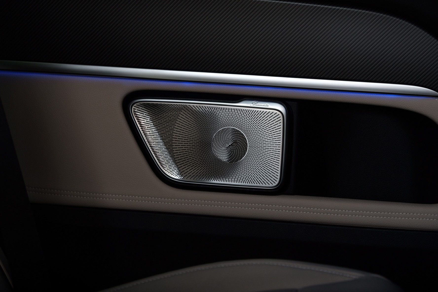 MERCEDES-BENZ V 300 d lang Exclusive 9G-Tronic-image-13