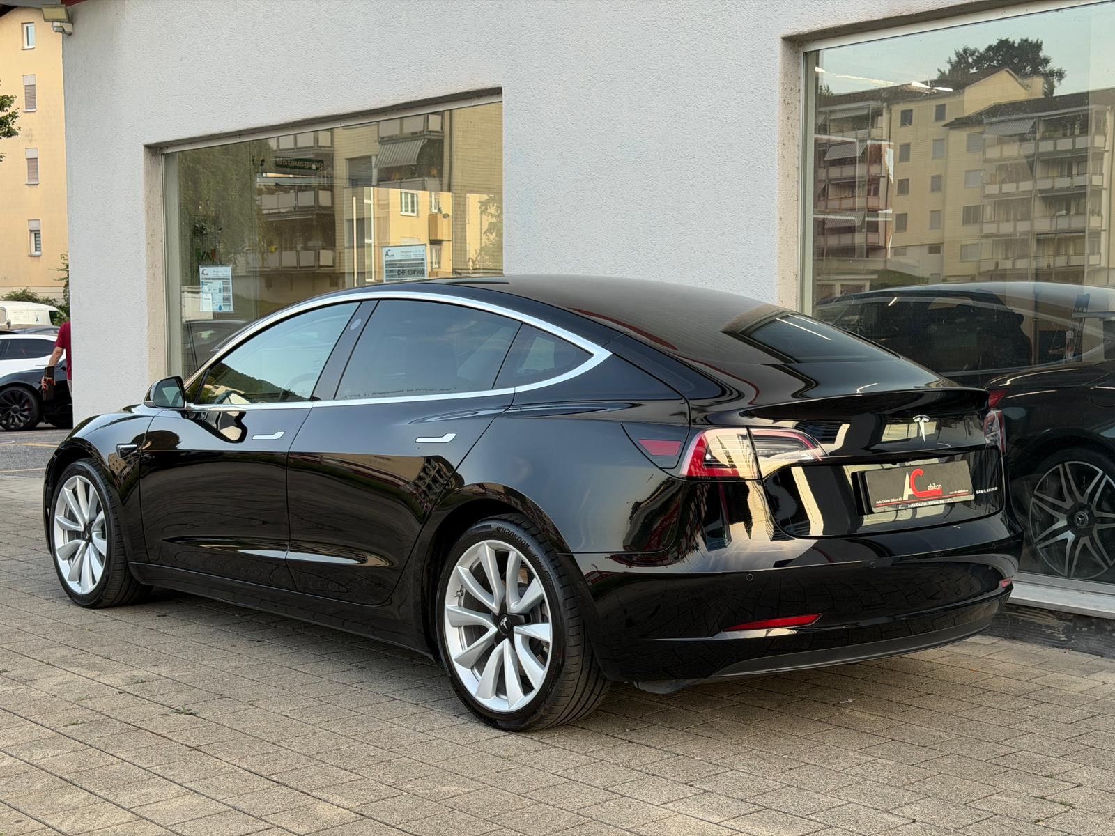 TESLA Model 3 Long Range Dual Motor AWD-image-1