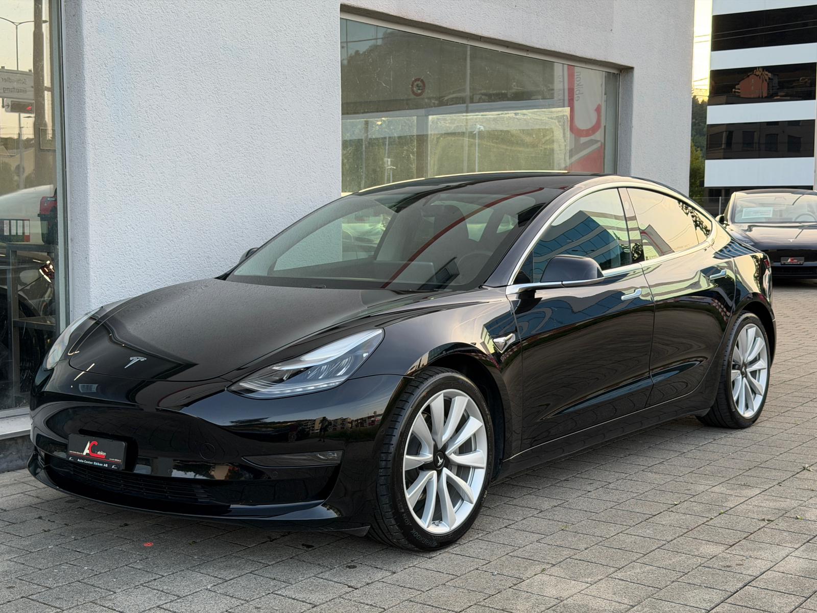 TESLA Model 3 Long Range Dual Motor AWD-image-0