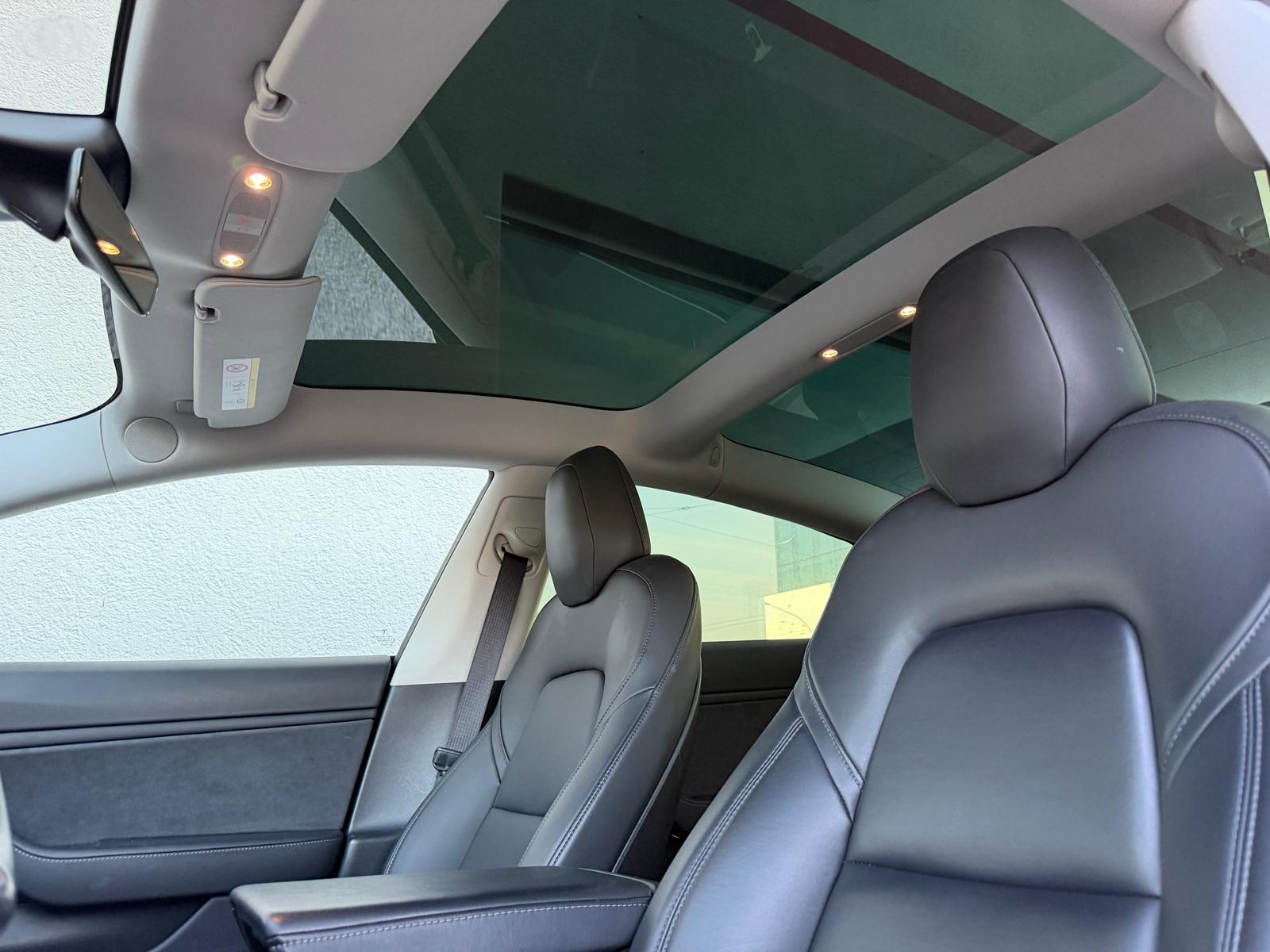 TESLA Model 3 Long Range Dual Motor AWD-image-7