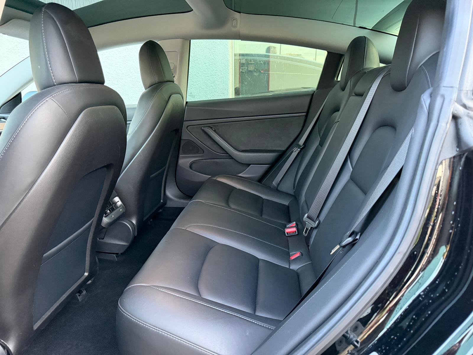 TESLA Model 3 Long Range Dual Motor AWD-image-8