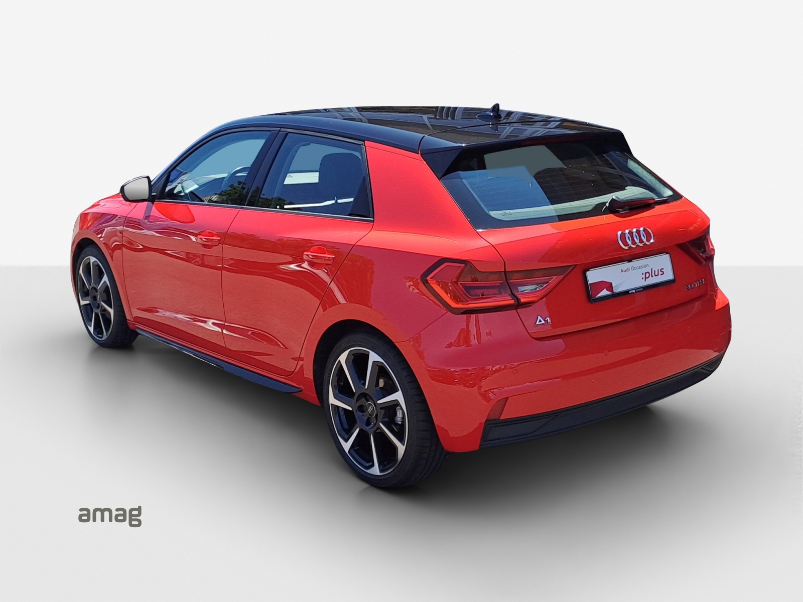 AUDI A1 Sportback 30 TFSI Attraction S-tronic-image-2