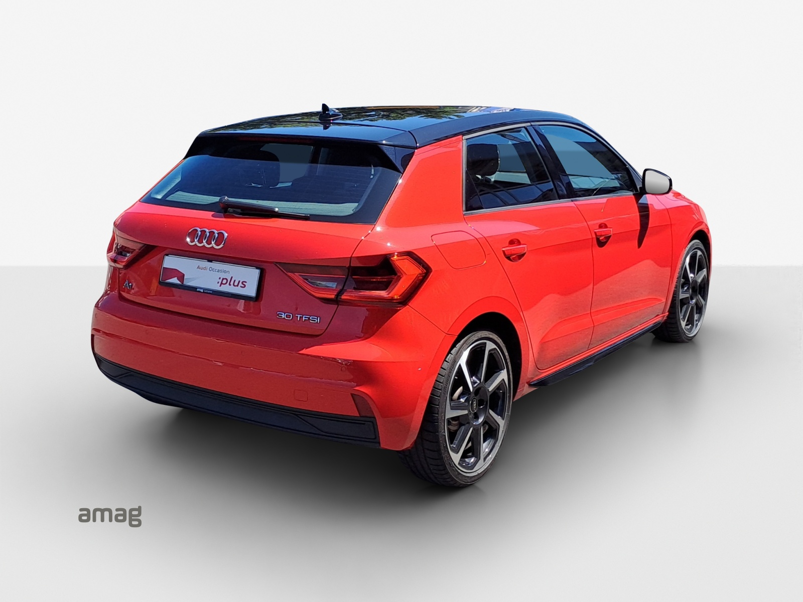 AUDI A1 Sportback 30 TFSI Attraction S-tronic-image-4