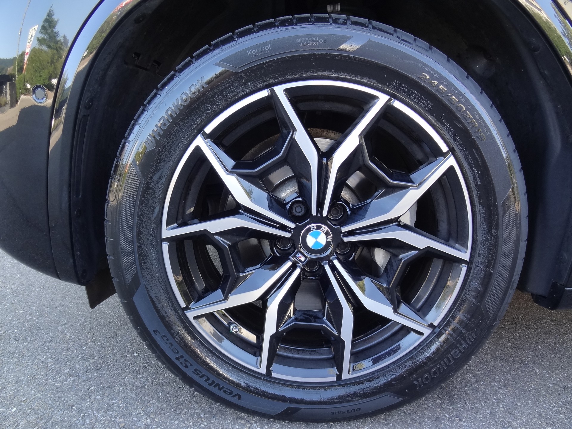 BMW X3 xDrive 30i M Sport-showroom-element-1