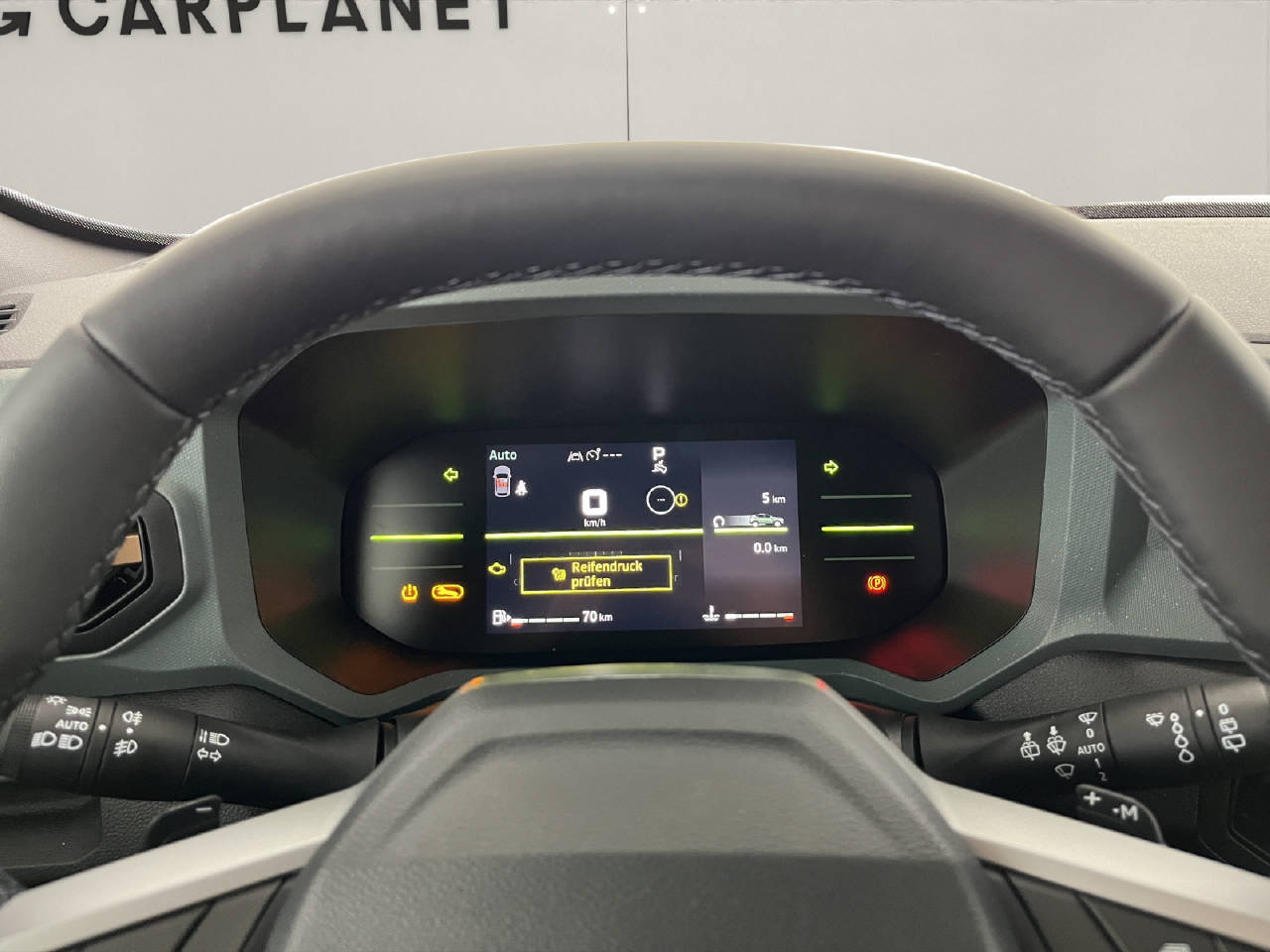 DACIA Duster 1.2 Hybrid Extreme 4WD-image-10