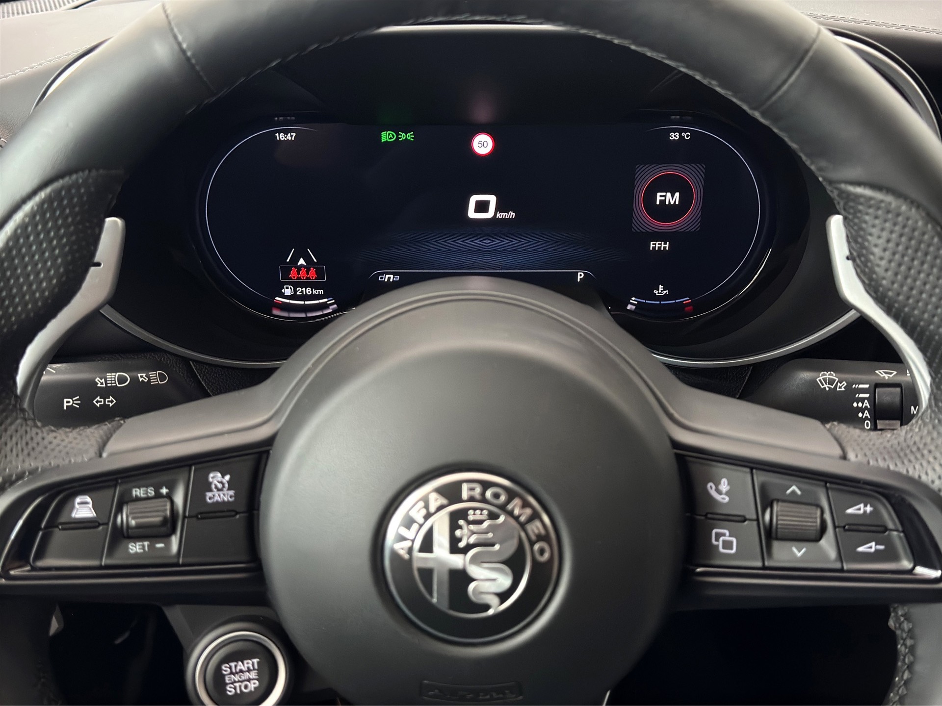 ALFA ROMEO Giulia 2.0 Veloce Q4 AT8 "Pack Premium-Harman Kardon"-image-15