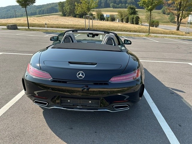 MERCEDES-BENZ AMG GT C-image-2
