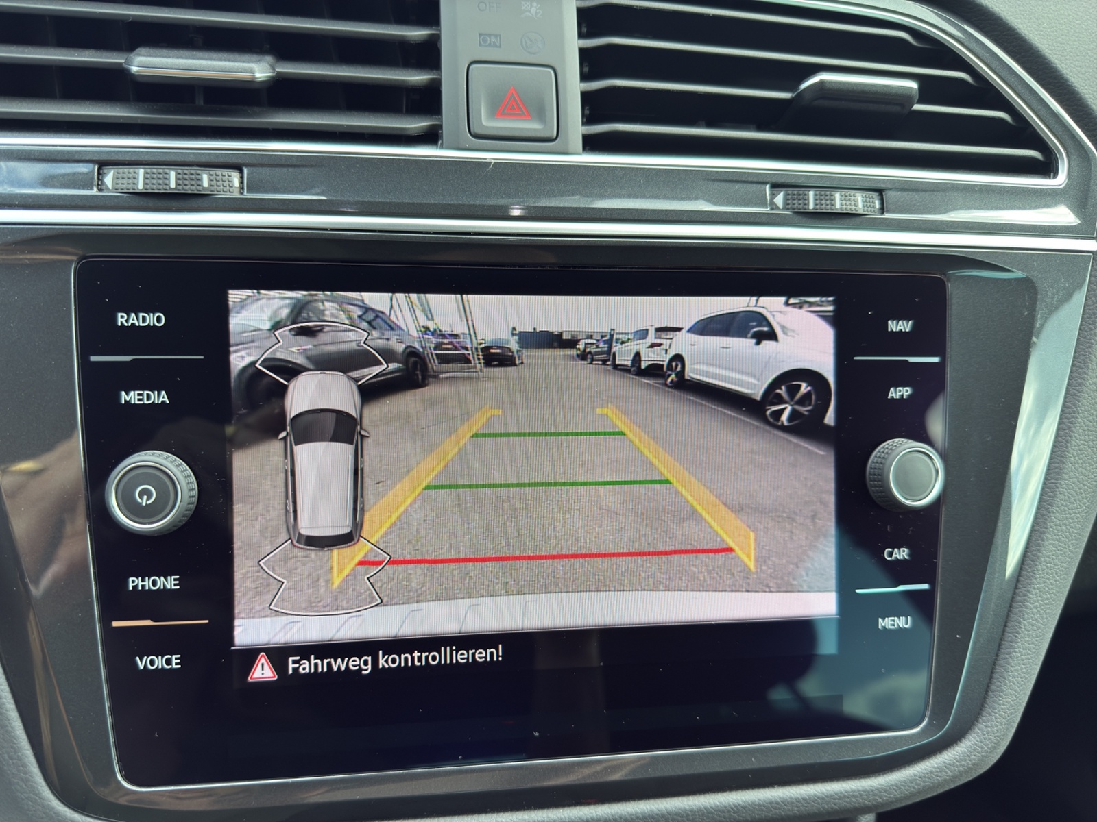 VW Tiguan 1.5TSI Evo Life DSG-image-14