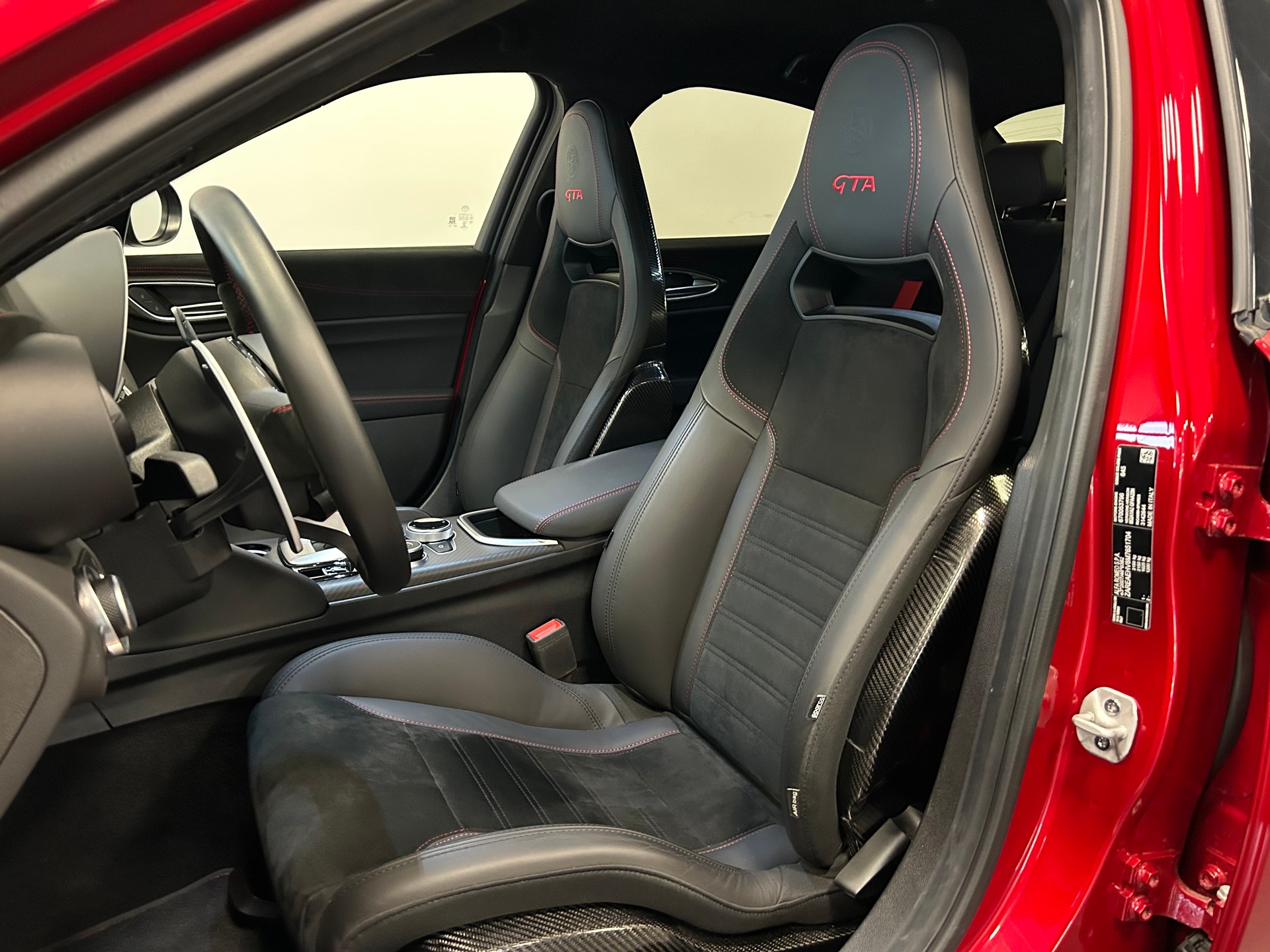 ALFA ROMEO Giulia 2.9 V6 GTA-image-11