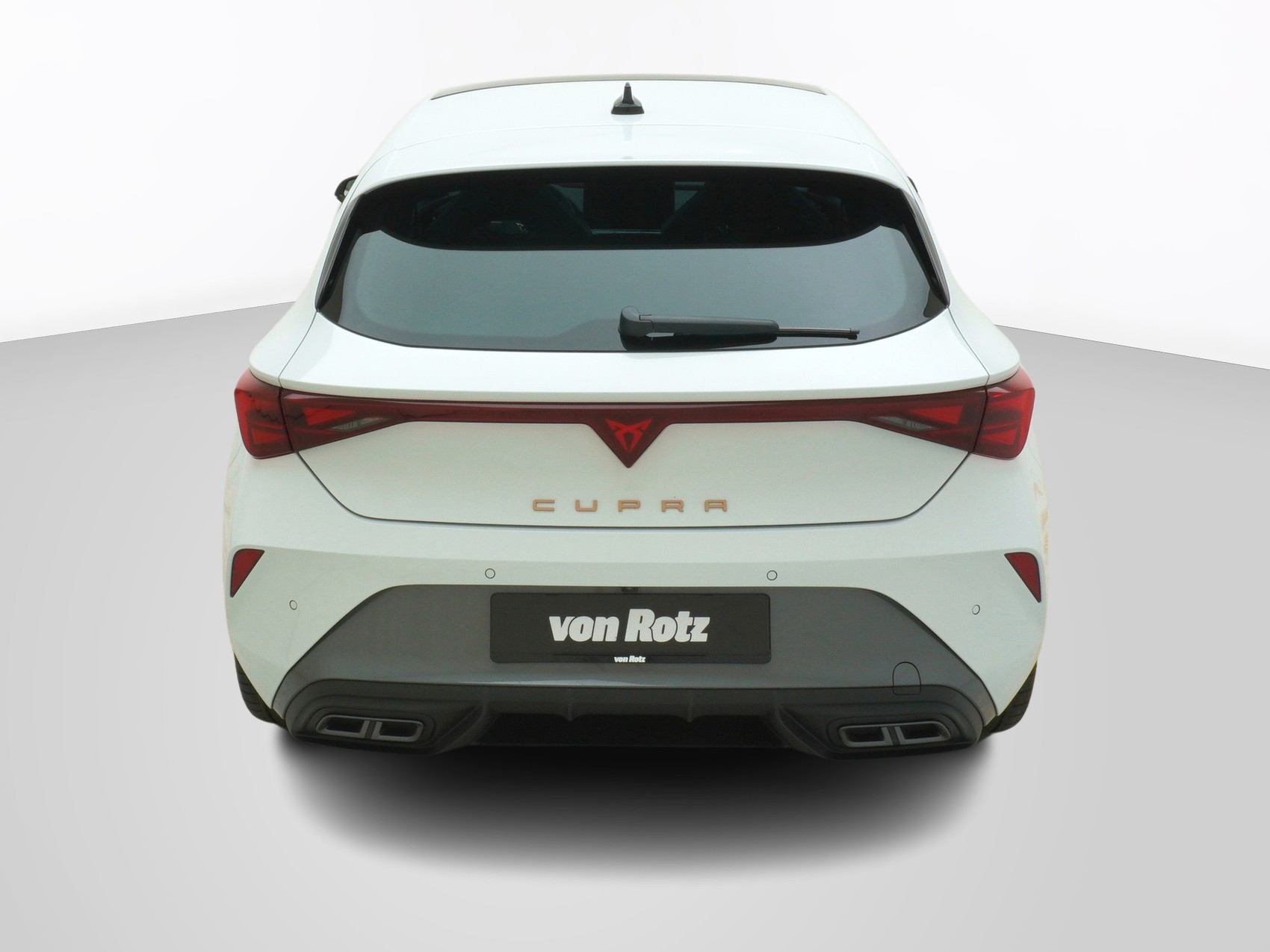 CUPRA Leon 1.5 eTSI DSG-image-2