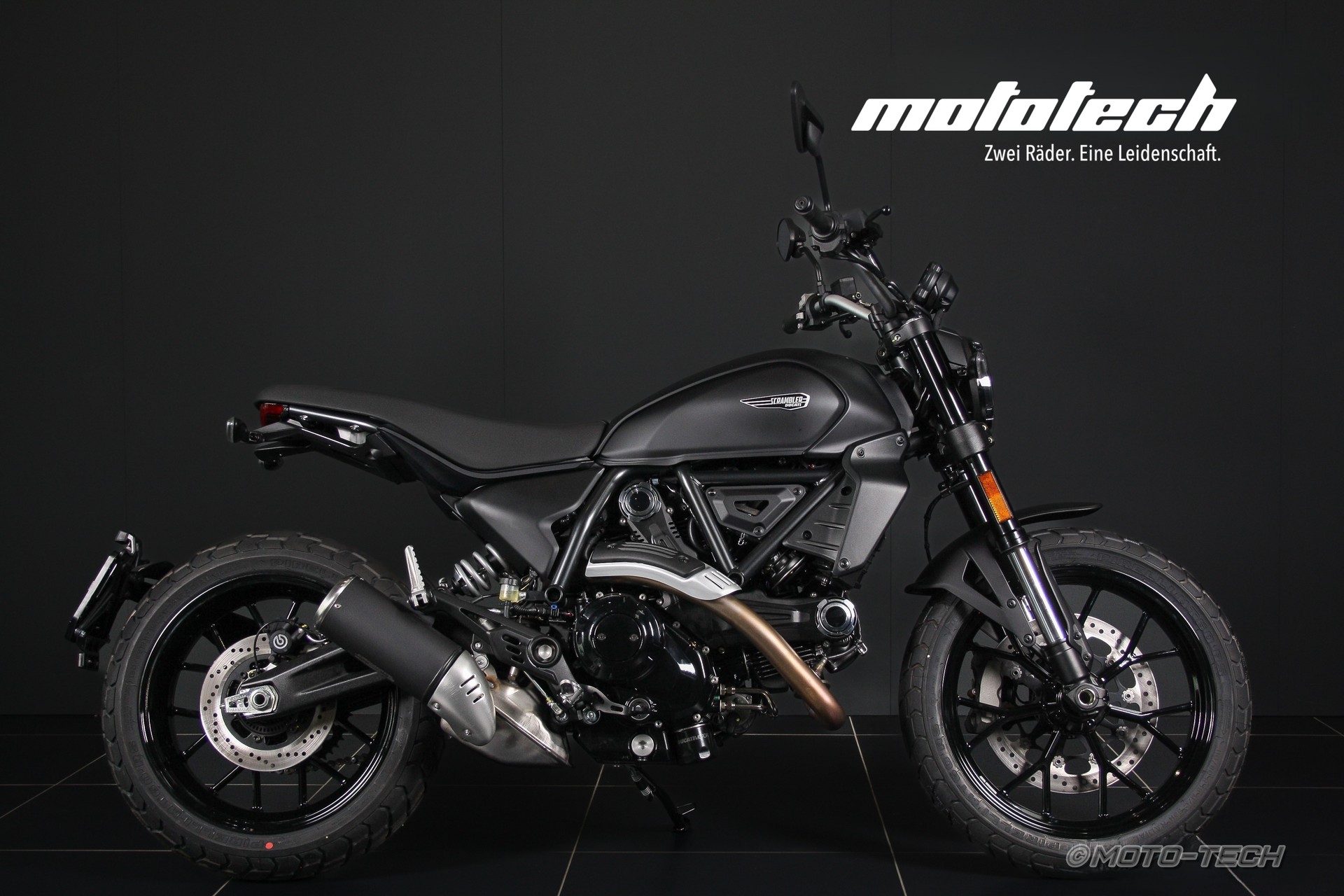 DUCATI Scrambler 803 Icon Dark (35kW) / 4 JAHRE GARANTIE-showroom-element-3