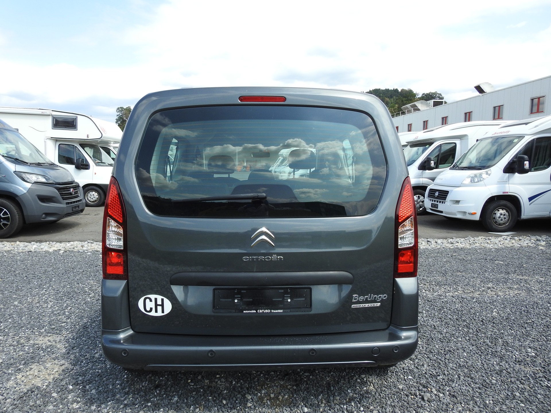 CITROEN Berlingo 1.2i Shine-image-5