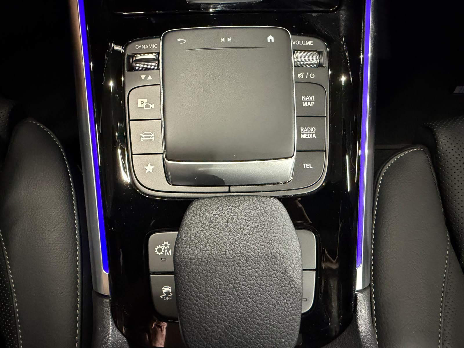 MERCEDES-BENZ GLA 35 AMG 4Matic 8G-Speedshift DCT (CH)-image-26