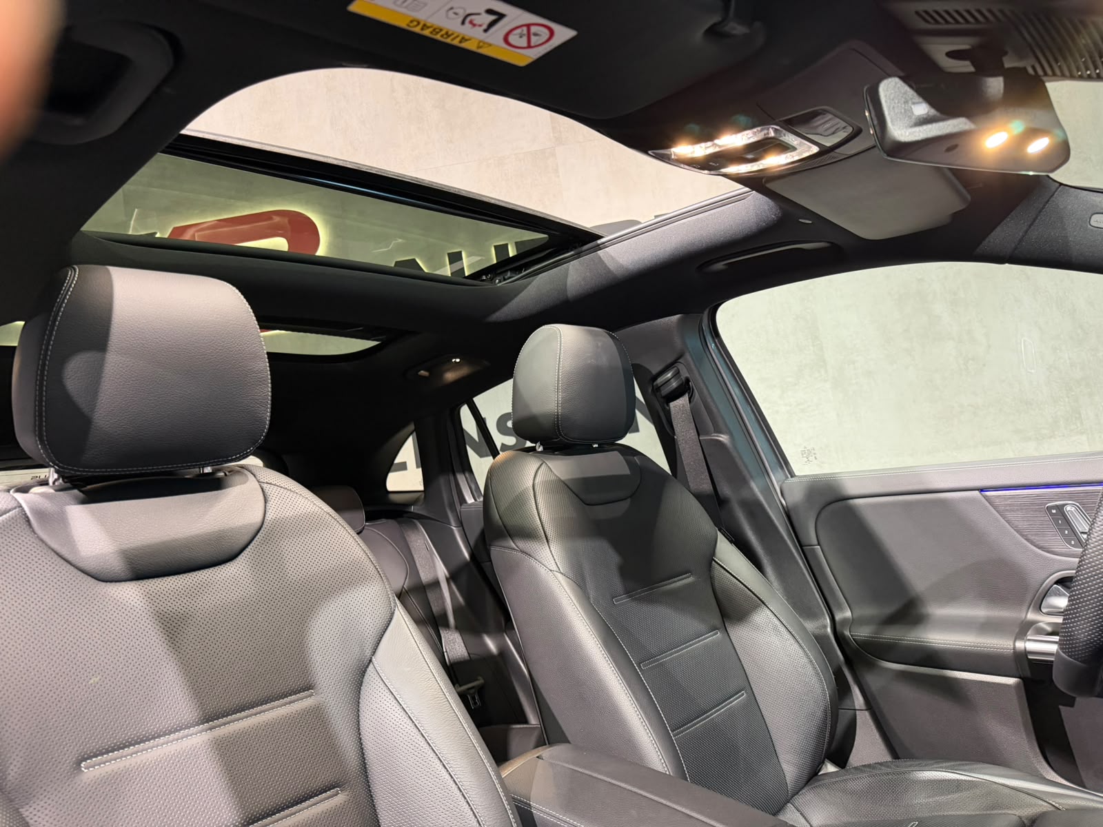 MERCEDES-BENZ GLA 35 AMG 4Matic 8G-Speedshift DCT (CH)-image-21