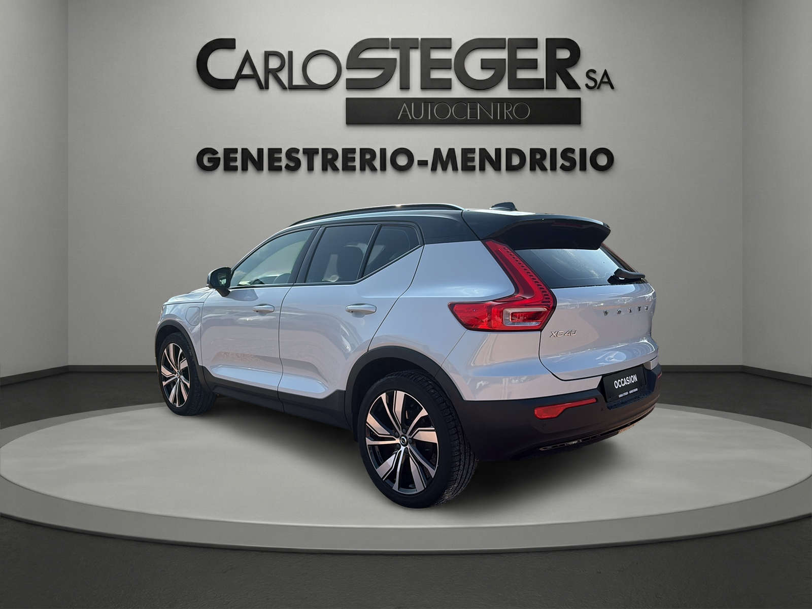VOLVO XC40 T5 TwE R-Design DCT-image-6