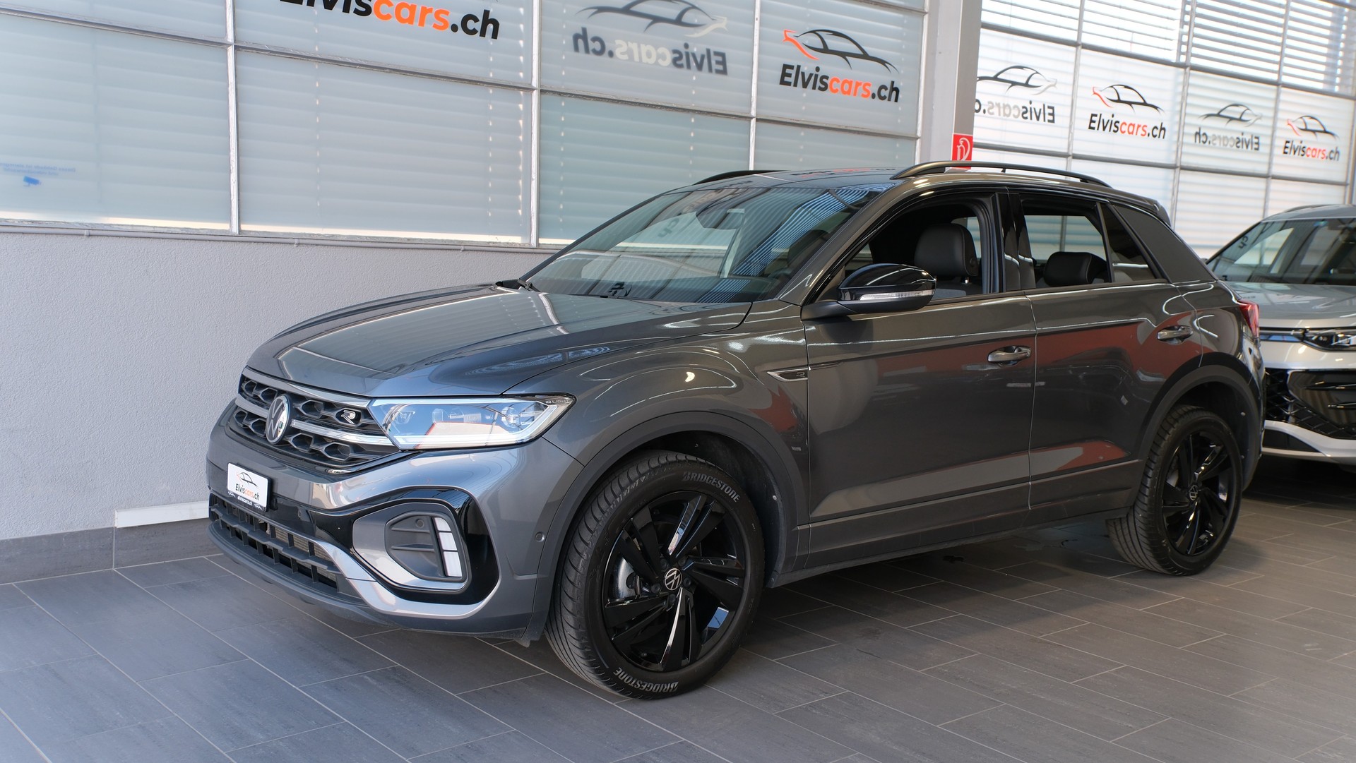 VW T-Roc 1.5 TSI EVO R-Line DSG " Black Style "-image-7