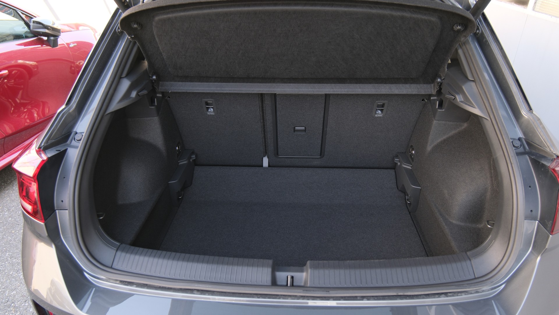 VW T-Roc 1.5 TSI EVO R-Line DSG " Black Style "-image-30