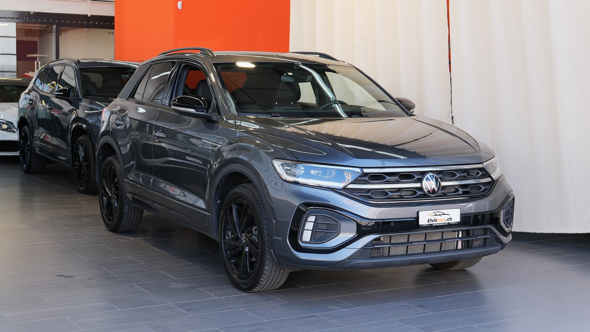 VW T-Roc 1.5 TSI EVO R-Line DSG " Black Style "-image-27