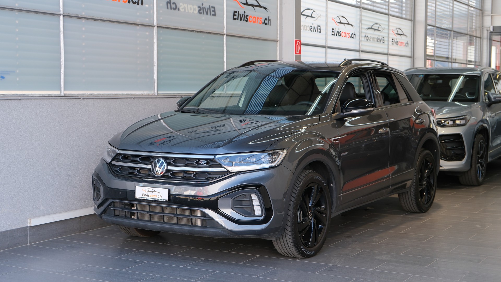 VW T-Roc 1.5 TSI EVO R-Line DSG " Black Style "-image-6